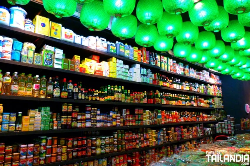 Tiendas del barrio chino en Bangkok