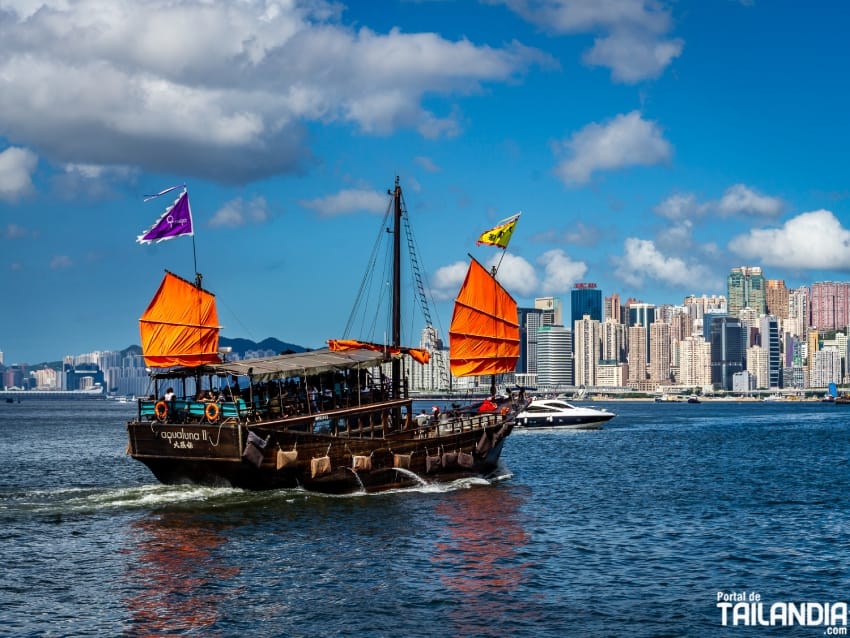 Cómo moverse por Hong Kong en transporte público