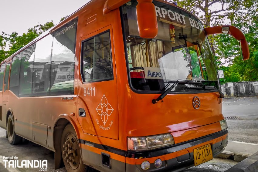 Autobús al aeropuerto de Phuket