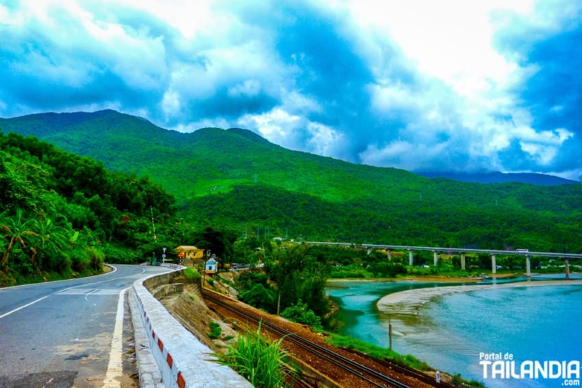 Carretera viaje en moto por Vietnam