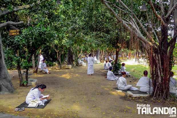 Monasterio de meditacion en Ayutthaya