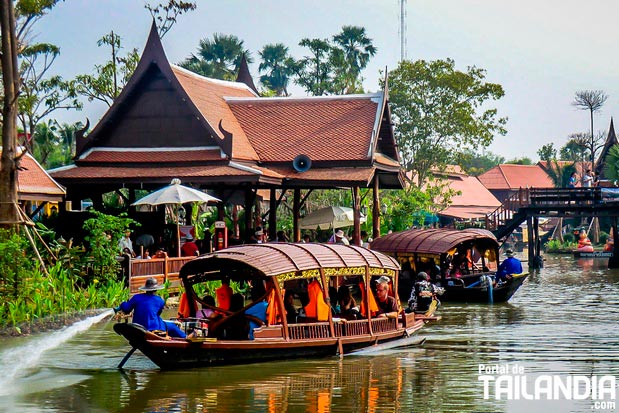 Paseo Mercado flotante de Ayutthaya