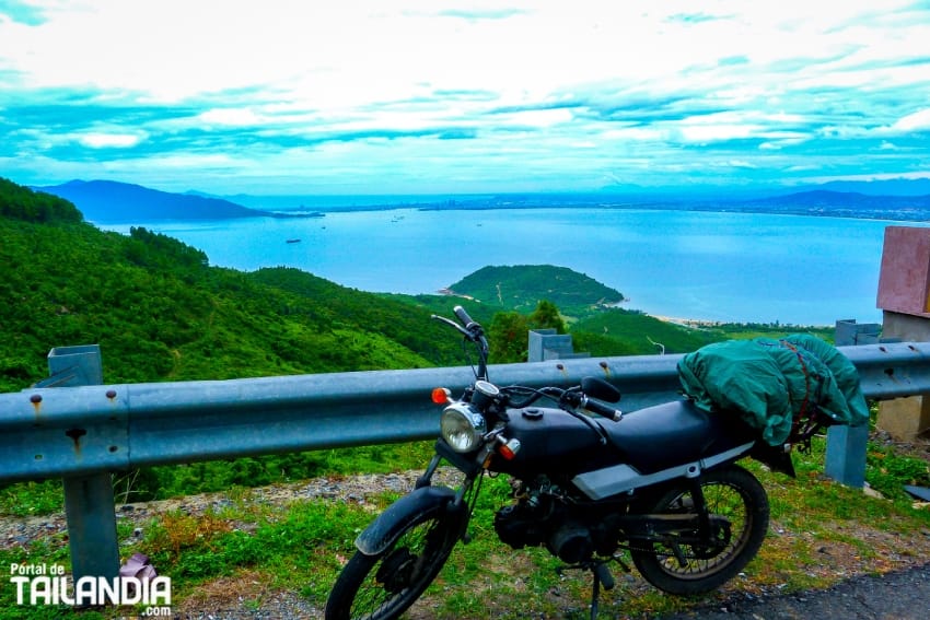 Recorriendo Vietnam en moto