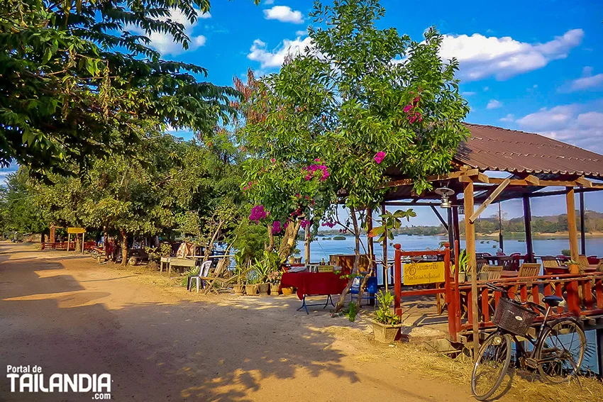 Calle principal de Don Khong
