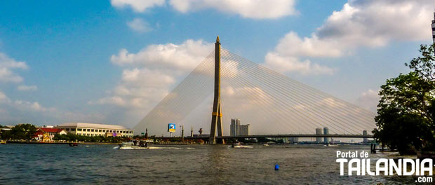 Puente Rama 8 Chao Phraya de Bangkok
