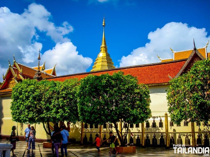 Recinto del templo Doi Suthep en Chiang Mai