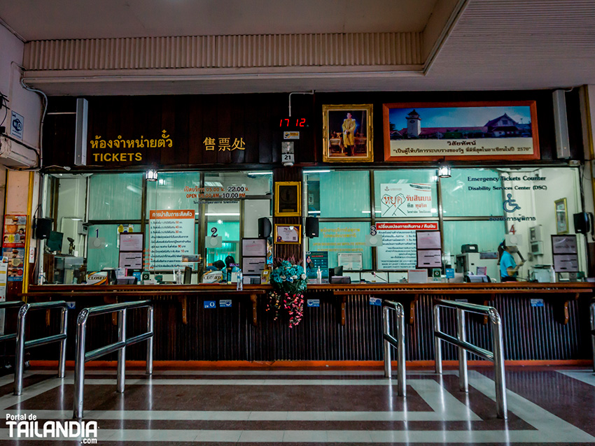 Taquillas de Estación de Tren Chiang Mai