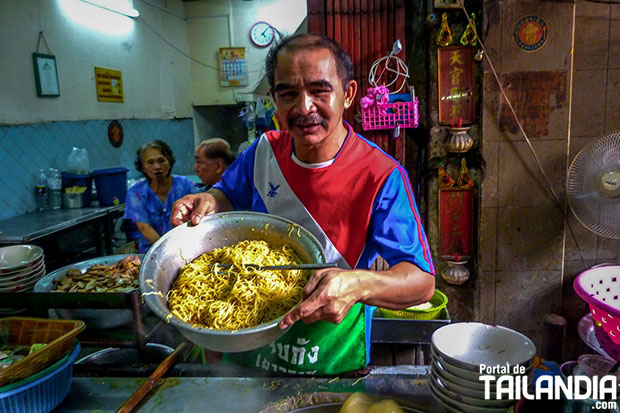 Viajar a Tailandia comida callejera