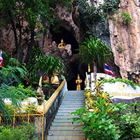 Temple Buda cave