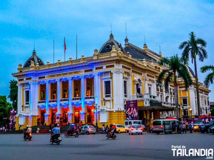 Casa de la Ópera en Hanói