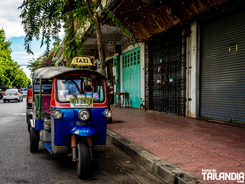 Como moverse por Bangkok en tuk tuk