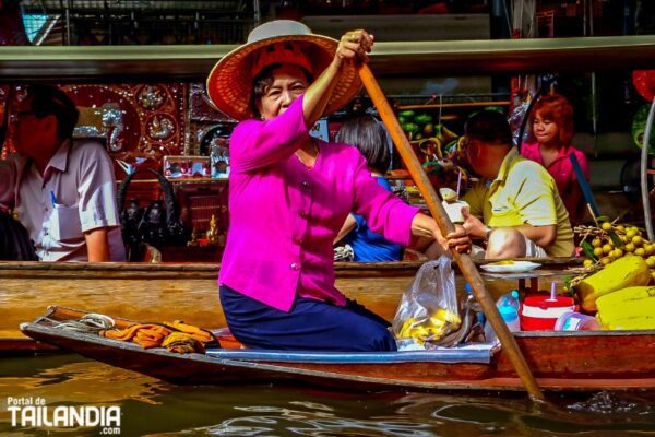 Excursión al mercado flotante de Bangkok en Español