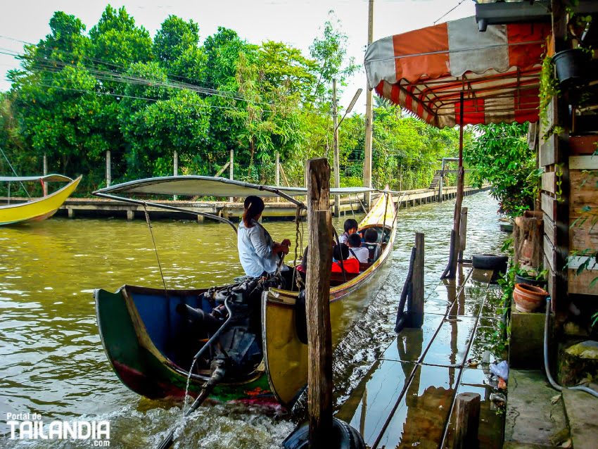 Excursión al mercado flotante de Bangkok