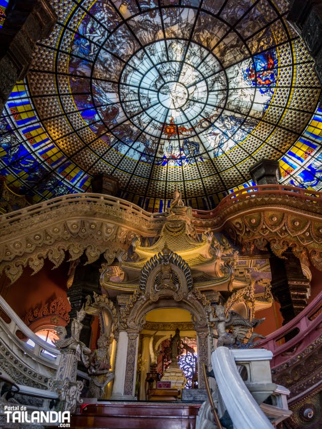 Interior del museo Chang Erawan