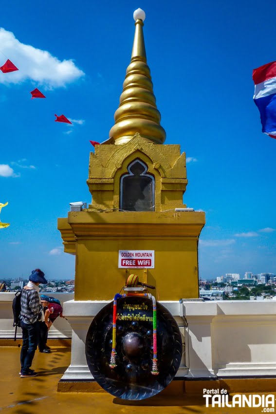 Visitando templo Wat Saket de Bangkok