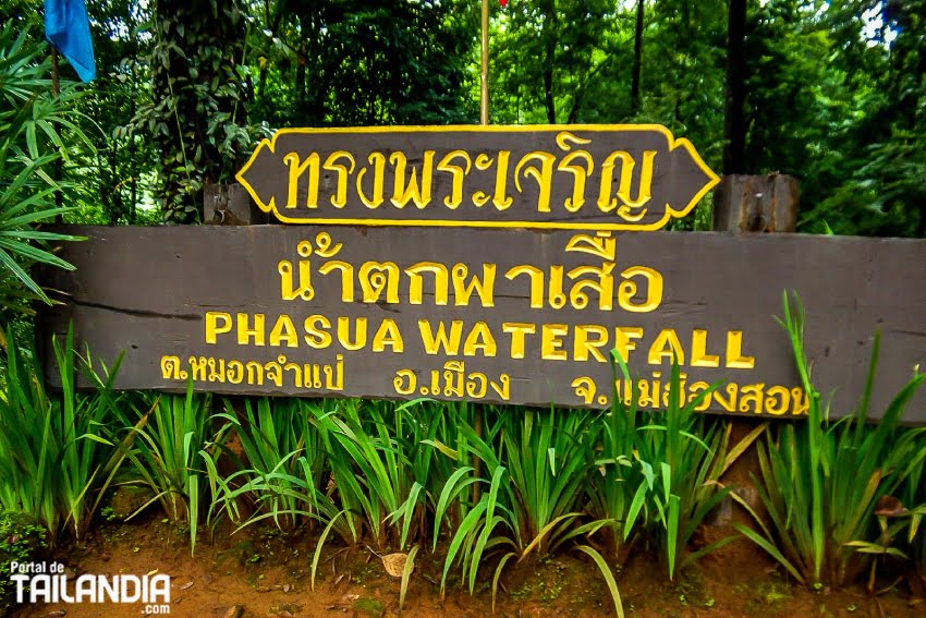 Entrada a la cascada de Mae Hong Son