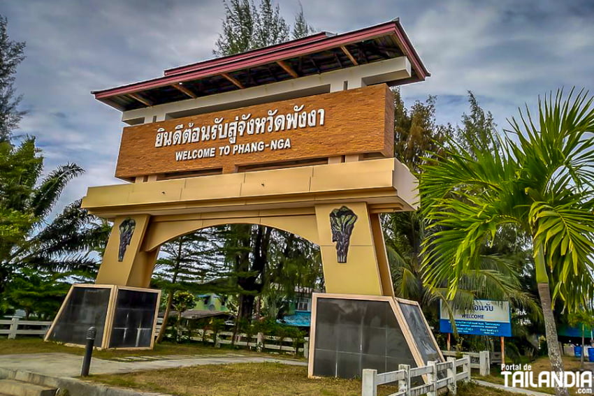 Entrando en la provincia de Phang Nga