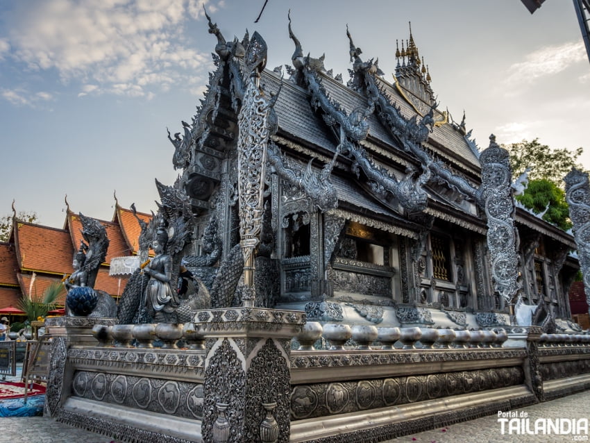 Explorando el templo de plata de Chiang Mai