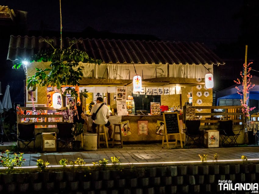 Paseando por el mecado Mae Kha de Chiang Mai