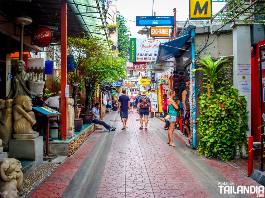 Buscando Hoteles baratos en Khao San Road