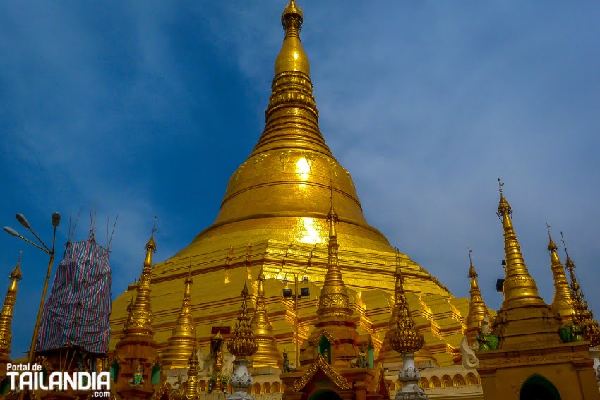 Descubriendo templos de Yangon