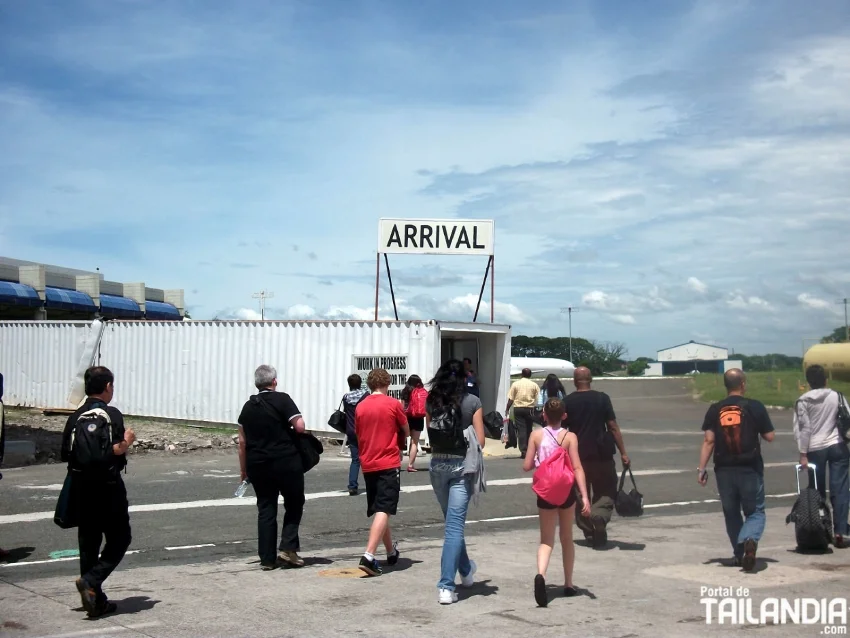 Llegando en avión a Filipinas