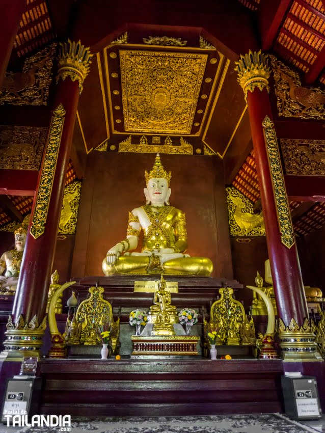 Visitando Wat Rajamontean en Chiang Mai