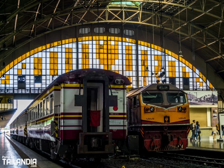 De Bangkok a Ayutthaya tren