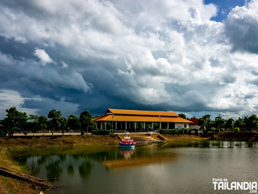 Lago Ra Sae San en Buriram