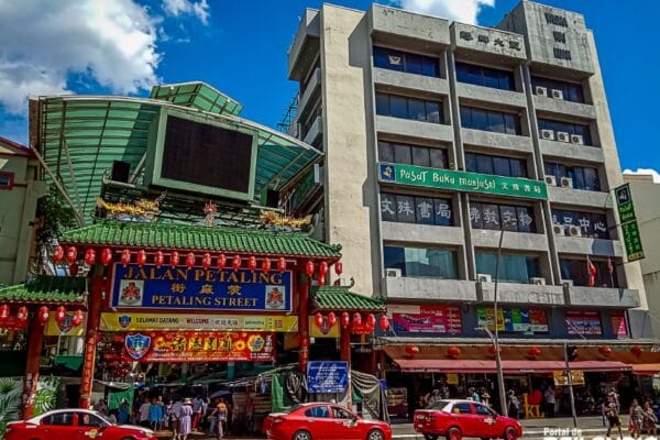 Jalan Petaling, el barrio chino de Kuala Lumpur Jalan Petaling, el barrio chino de Kuala Lumpur