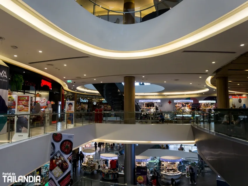 Restaurantes en centro comercial Maya Chiang Mai