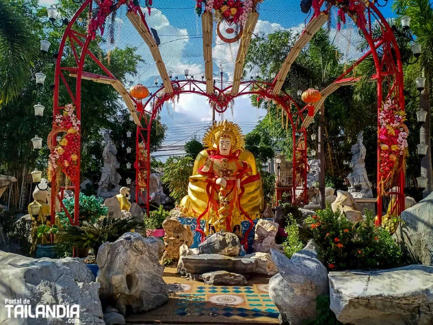 Figuras sagradas en Guan Yin Shrine