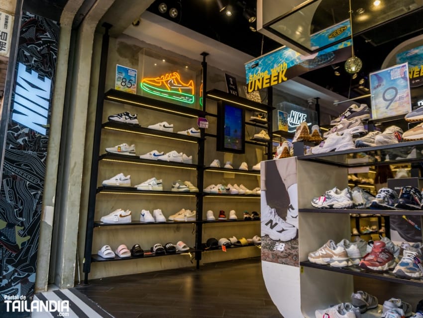 Calle de las zapatillas en Hong Kong