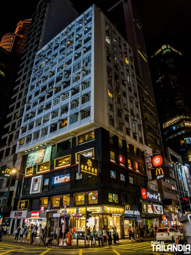 Conociendo Causeway Bay de noche