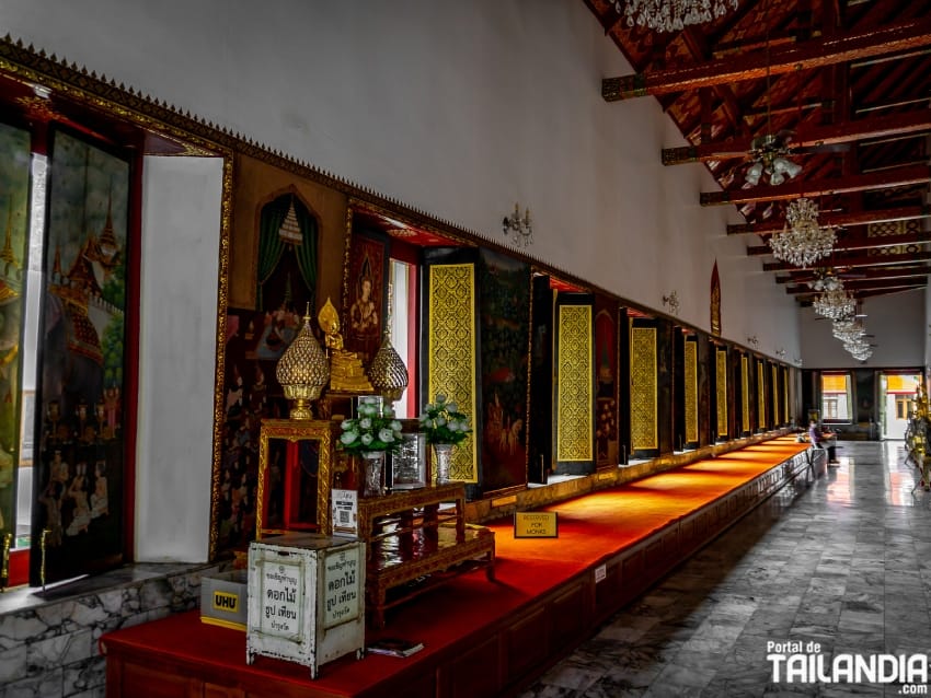 Momento de meditar en la capital de Tailandia