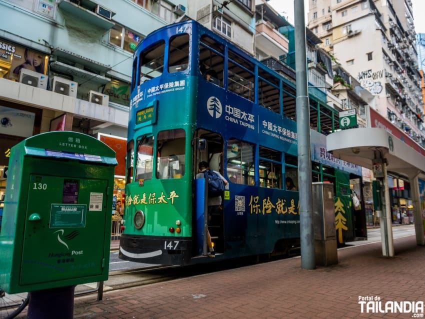 Tranvia en Causeway Bay de Hong Kong