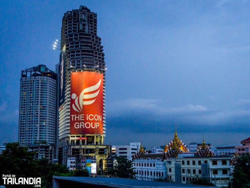 Vistas desde el puente rey Taksin de Bangkok