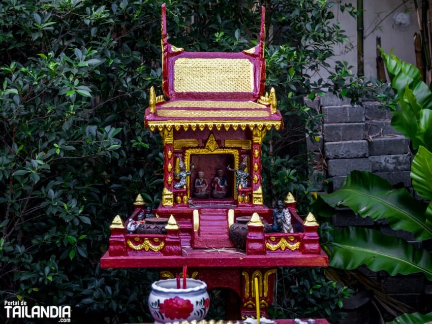 Casa de los espíritus en Chiang Mai