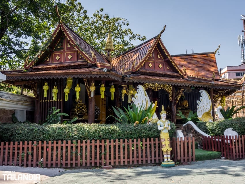 De visita por el Wat Chang Khiang de Chiang Mai
