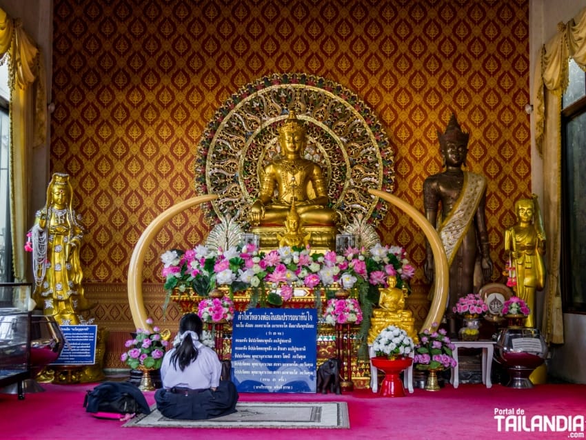 Pidiendo suerte en el norte de Tailandia