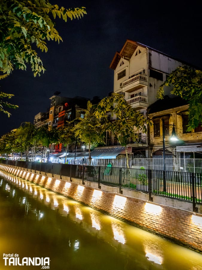 Recorriendo la capital de Tailandia Saphan Han