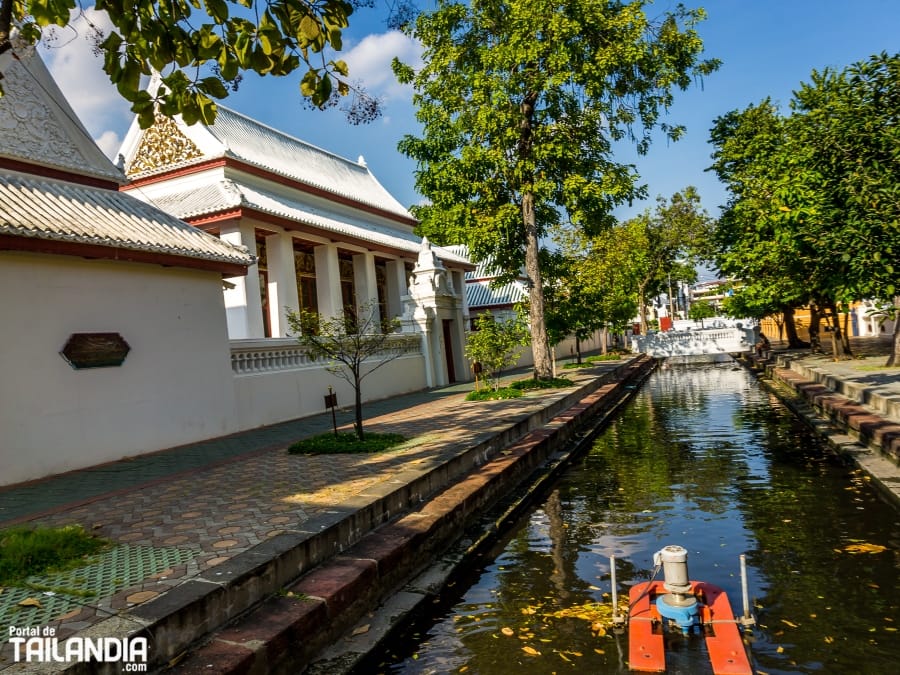 Canales del templo de Bangkok