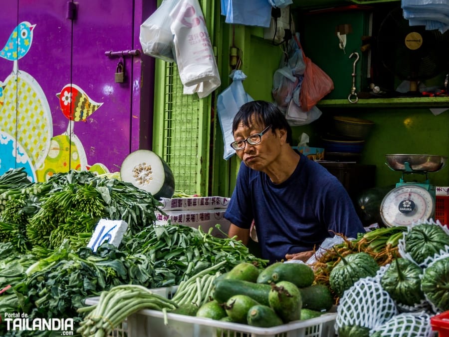 Vendedor de verduras en Reclamation street market