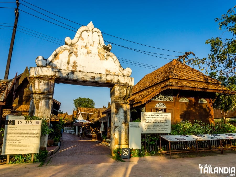Acceso al old market town de Ancient Siam