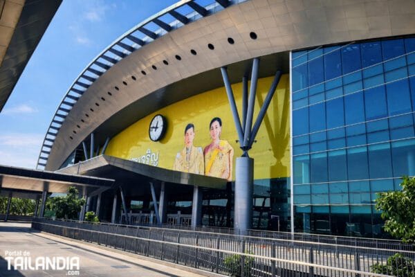 Nueva Estación de Tren de Bangkok Recorridos de Larga Distancia